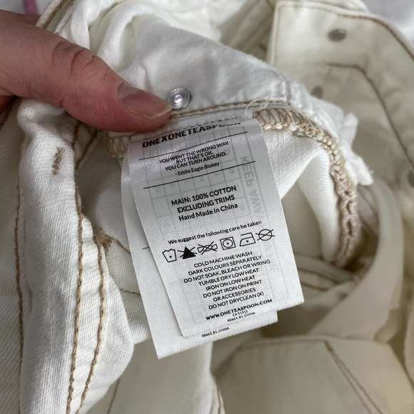 ONE X ONE TEASPOON Cococash Hooligans Low Waist White Ripped/Distressed Crops-27 - Picture 3 of 8